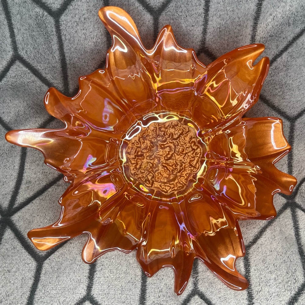 Sunflower Shaped Carnival Glass Look Bowl 14”